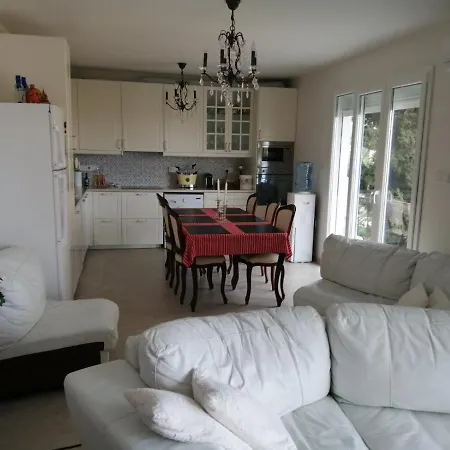 Odysseas Sea View Flat 公寓 *